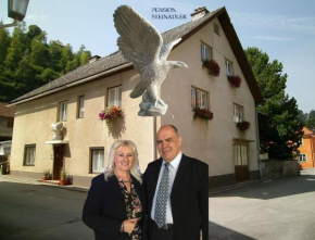 Steinadler Csend kényelem tágas szobák saját parkoló szép kilátás kert